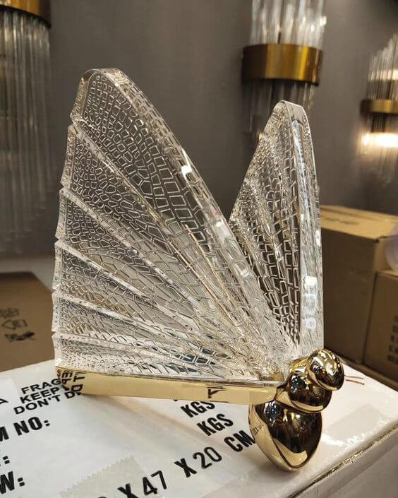 لوستر آویز پروانهای مدرن (کریستالی طلایی) وارداتی و لوکس